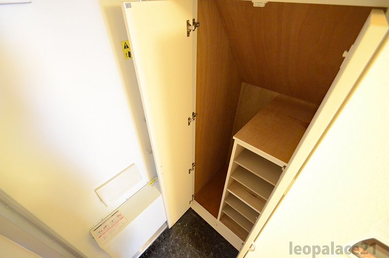 レオパレスＢヴィレッジ 収納