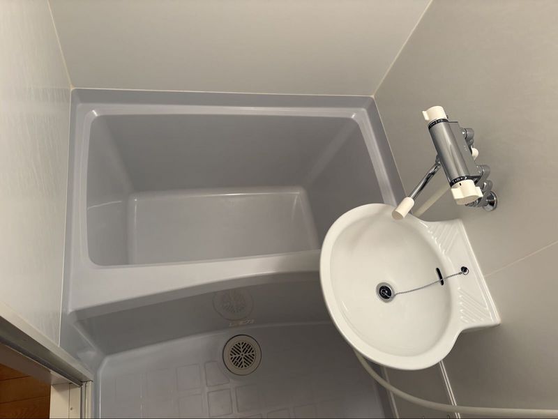 レオパレスラ　プランタン 風呂