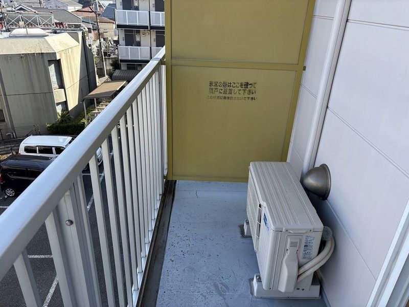 レオパレスゴールドクレスト バルコニー