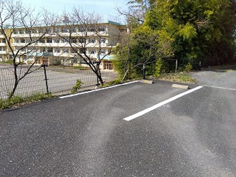 レオネクストスピネル 駐車場