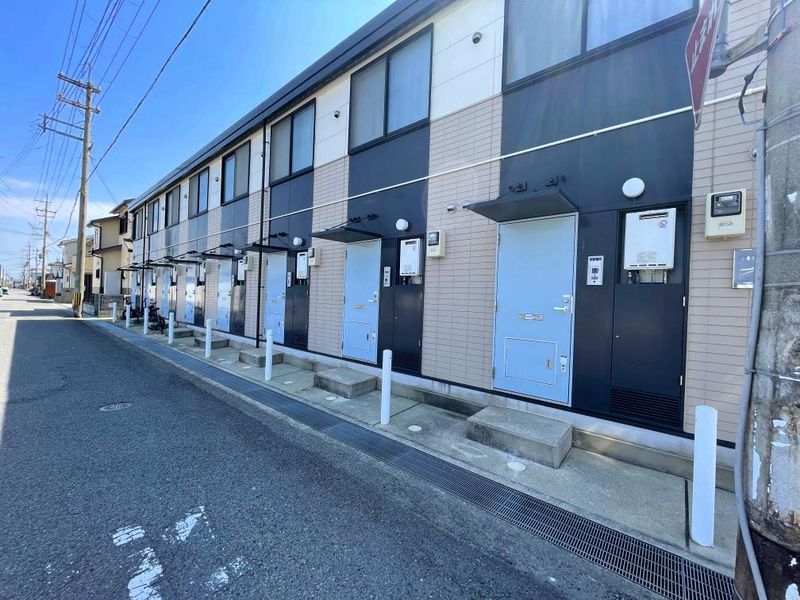 レオパレスサニーコートＢ エントランス