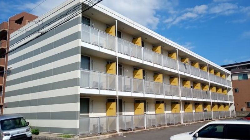 レオパレスプレミール東本浦 バルコニー
