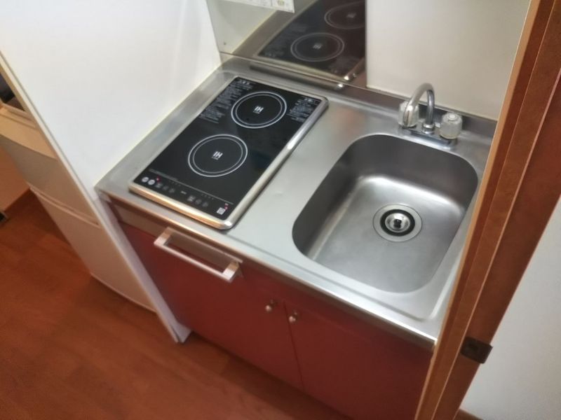 レオパレスラ　トゥール キッチン