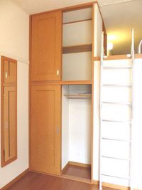 レオパレス萬貮番館 収納