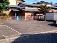 レオパレスエクセル湘南 駐車場