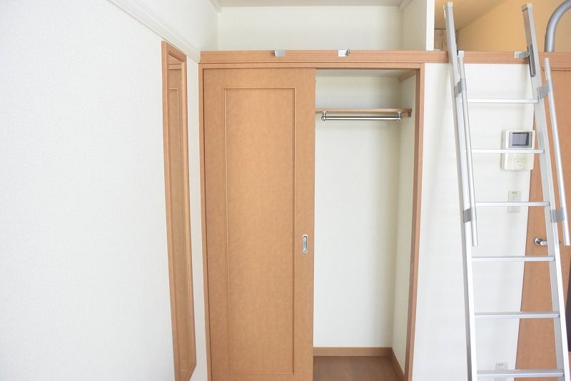 レオパレスシンフォニア 収納