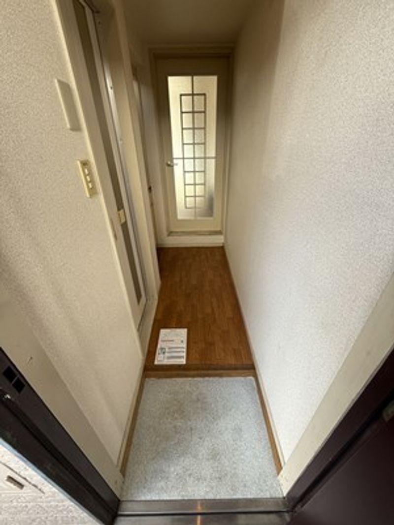 レオパレスフォンテーヌ 玄関
