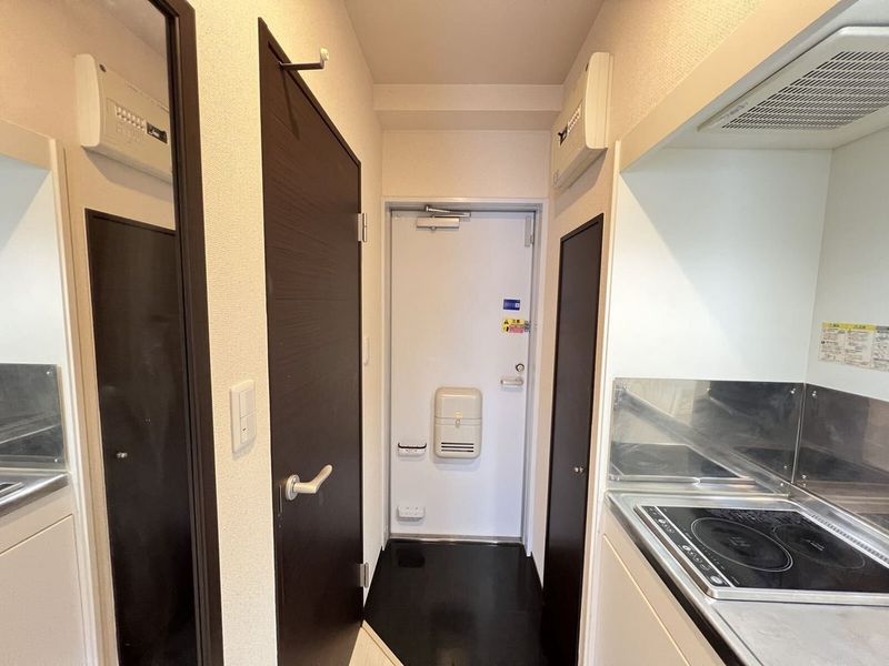 クレイノ涼 玄関