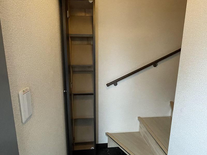 レオネクストステラ 玄関