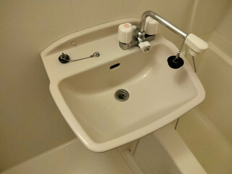 レオパレス彩東大宮 洗面台