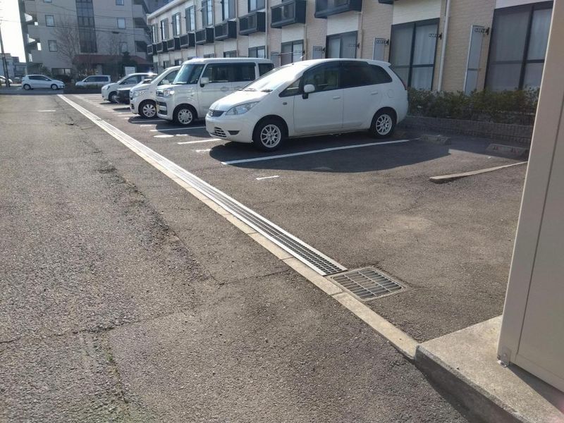レオパレスＳｅｔｏＬａｎｄ髙橋 駐車場