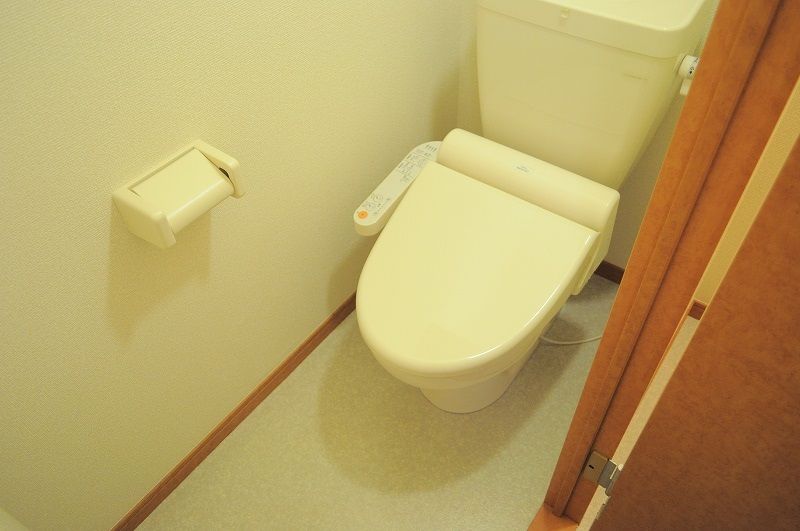 レオパレスアデッソⅠ トイレ