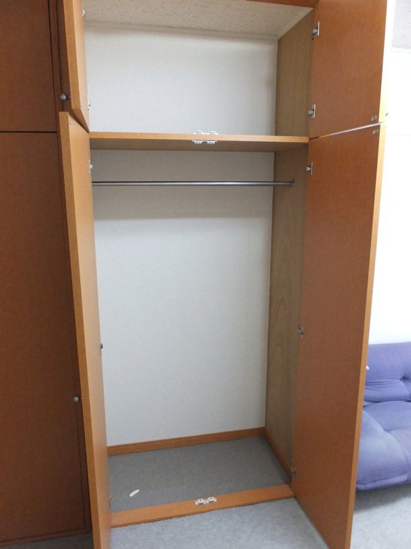 レオパレス行徳エステート 収納