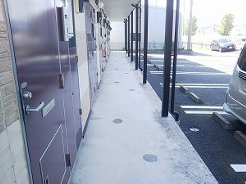 レオパレス根方 共用部分