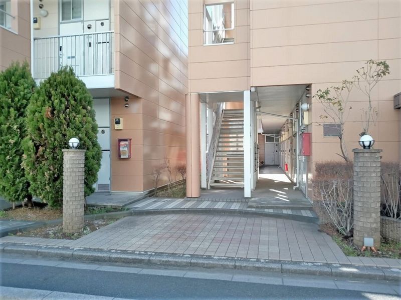 レオパレスＳＫＫ・マンションⅣ エントランス