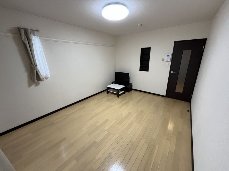 レオネクスト山手町 エントランス