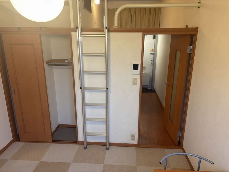 レオパレスゆげた 居間