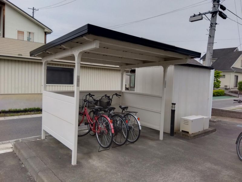 レオパレスコンフォート二本木 共用部分
