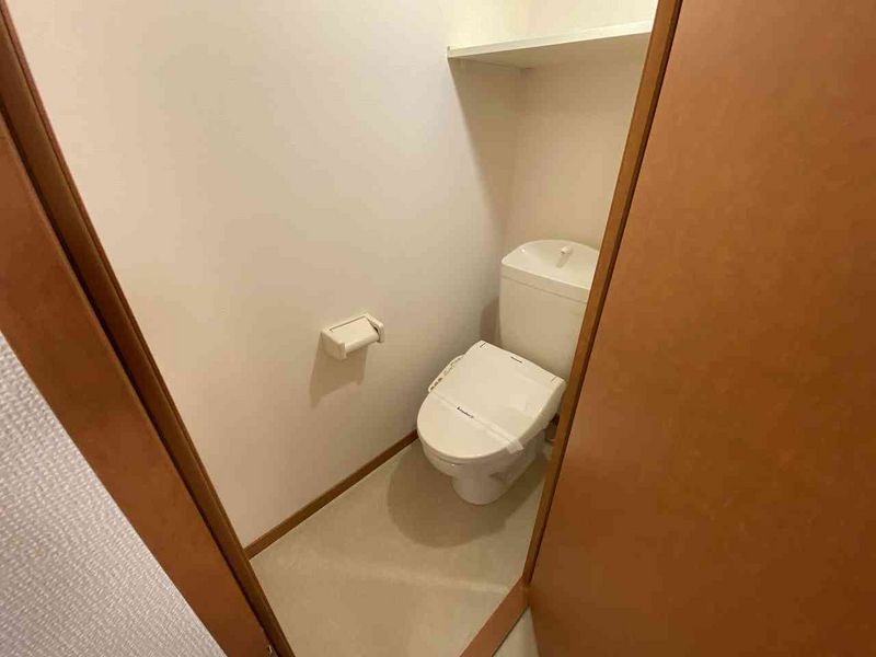 レオパレス八景水谷 トイレ