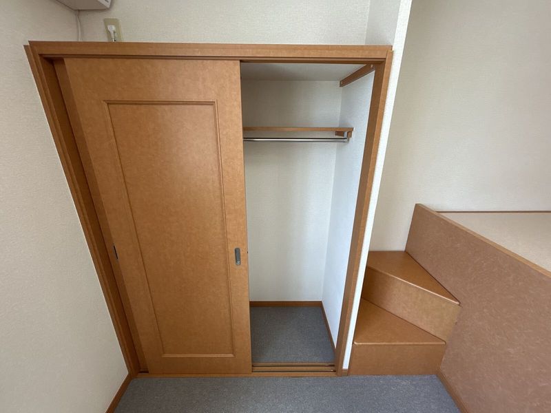 レオパレスどり〜むＳⅡ 収納