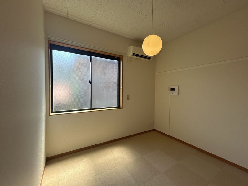 レオパレスフォレスタ 居間