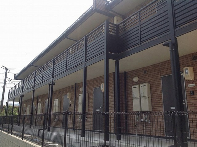 レオネクストＴＳＵＢＡＫＩ 玄関