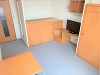 レオパレス野木和 居間