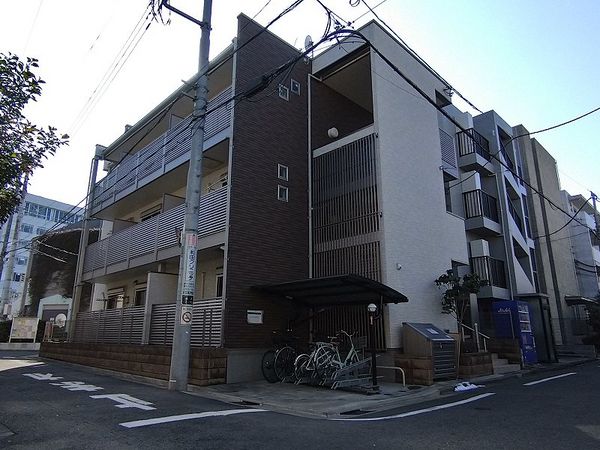 クレイノディアコート 外観