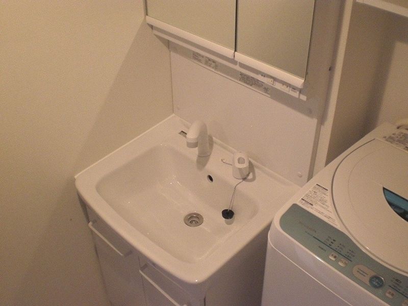 レオネクストＤ２　ａ１ 洗面台