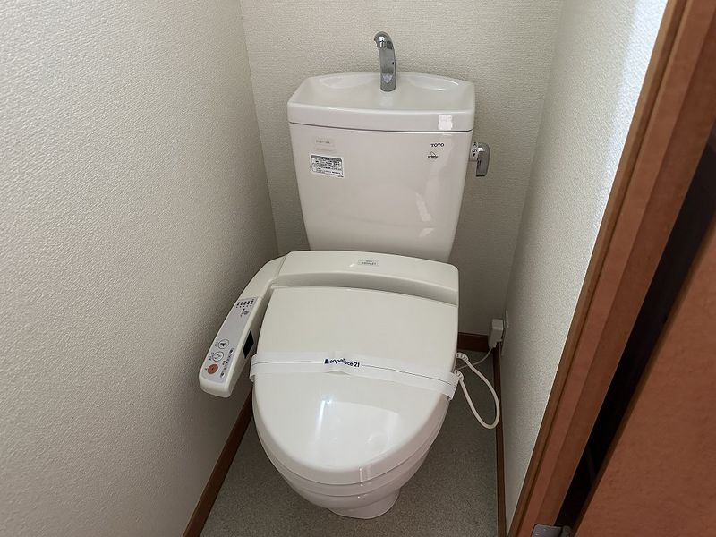 レオパレスピアッツァ５５ トイレ