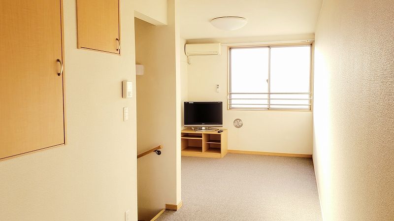 レオネクスト倉富 寝室
