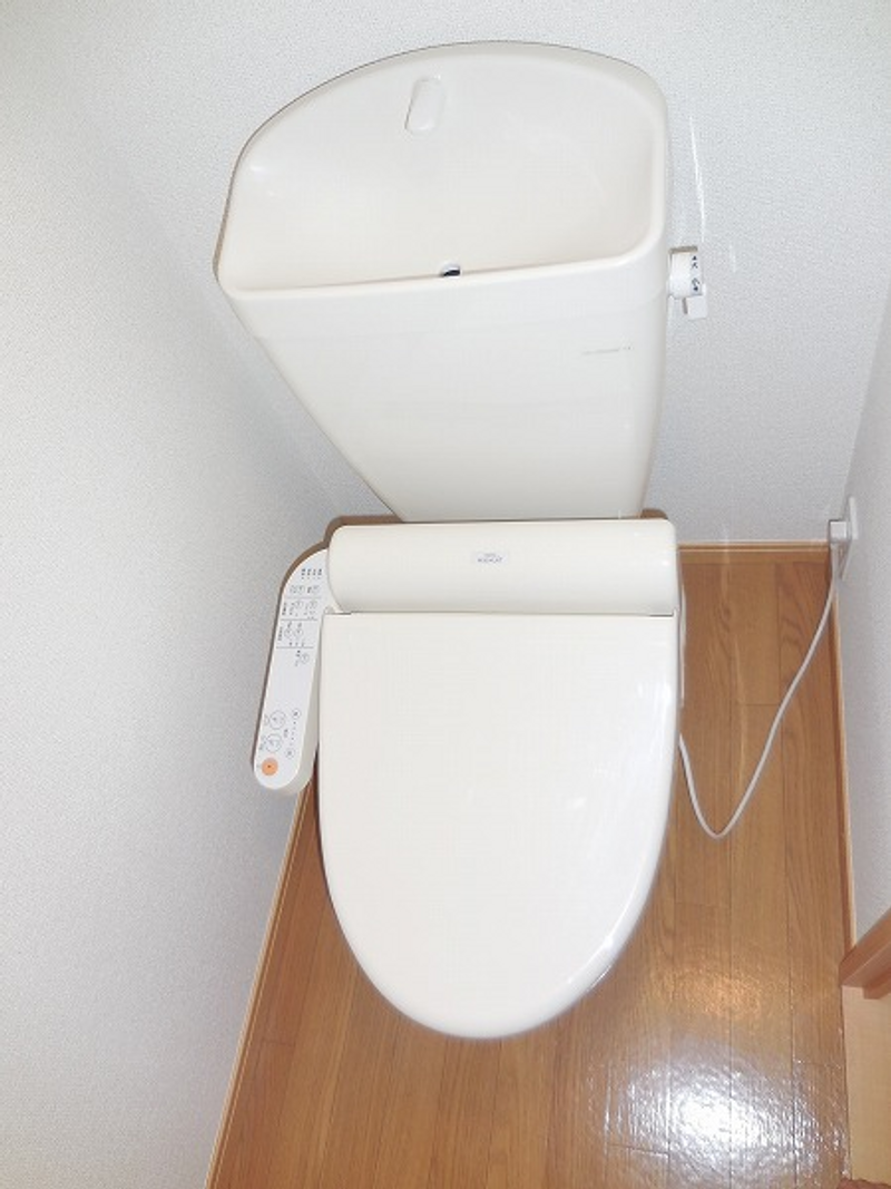 レオパレスこやなぎ トイレ