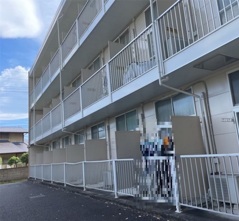 レオパレスハーモニーハイツ厚木 庭