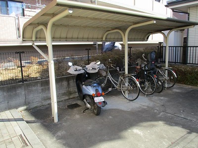 レオパレスいずみ 共用部分
