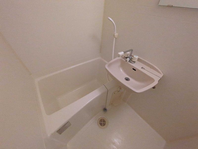 レオパレス凛 風呂