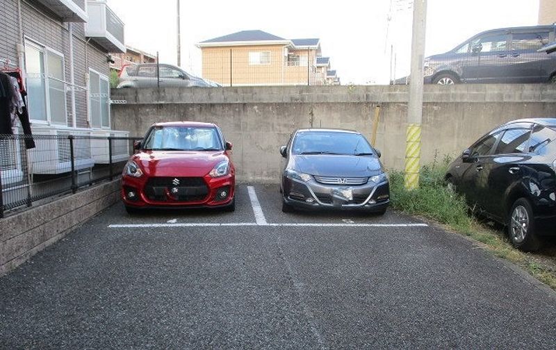 レオパレス門池Ⅲ 駐車場