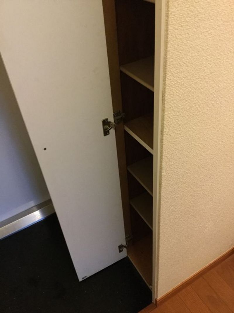 レオパレスソレイユ 玄関