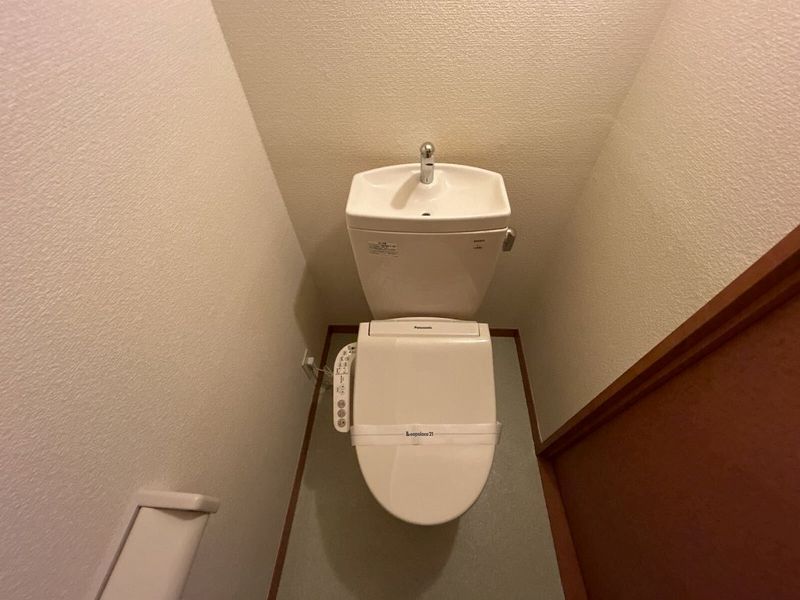 レオパレスシャルム トイレ