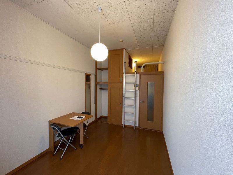 レオパレスＭＫ 居間