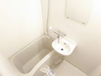 レオパレスレウニール 風呂