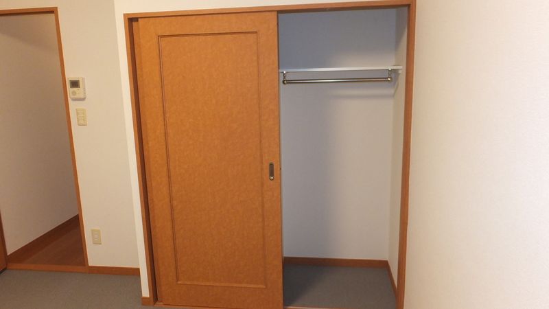 レオパレスひまわり下井沢 収納