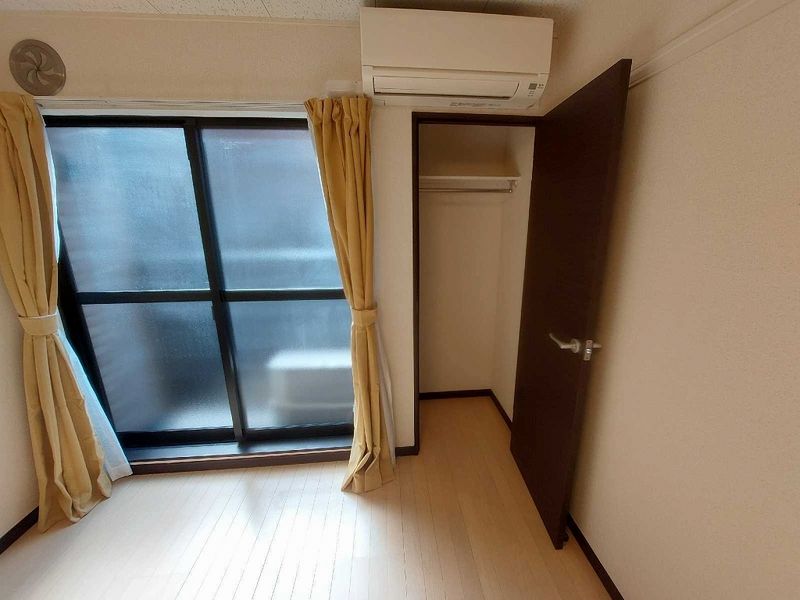 LEONEXT West Waseda Storage