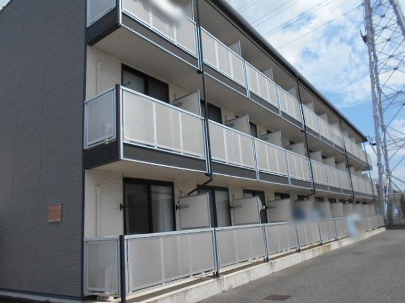 レオパレス和 外観