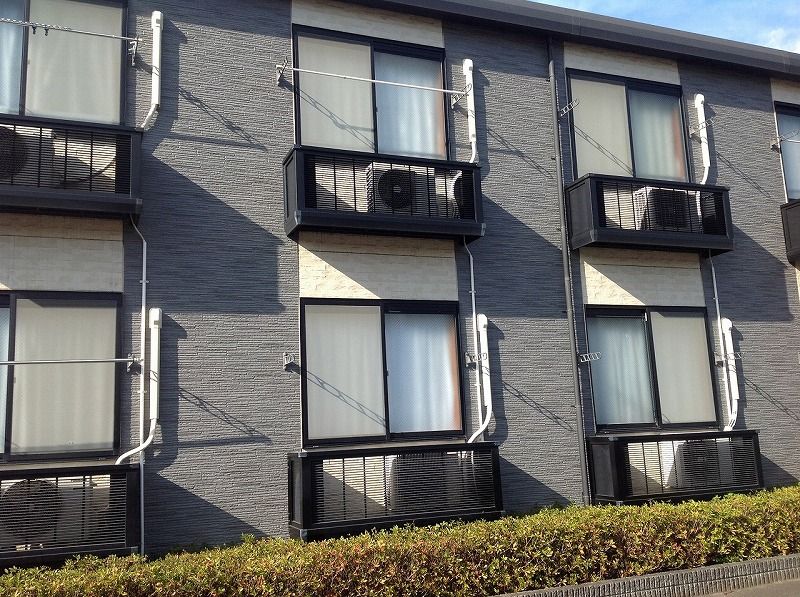 leopalace Final Iris Balcony