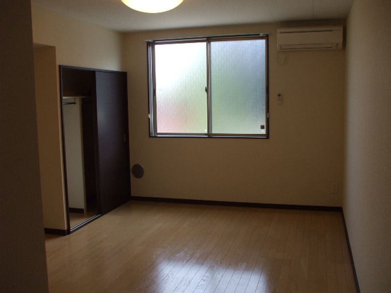 レオネクストフローラ　恵比寿 居間
