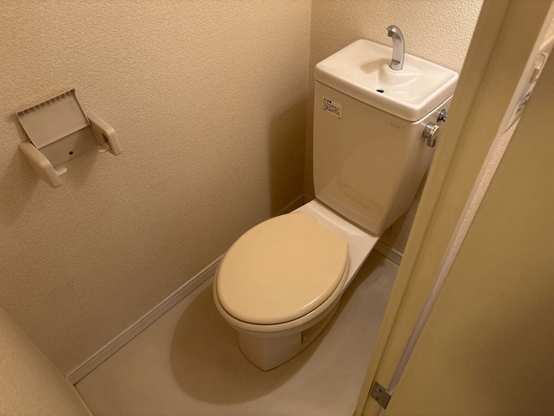 leopalace Saison Toilet