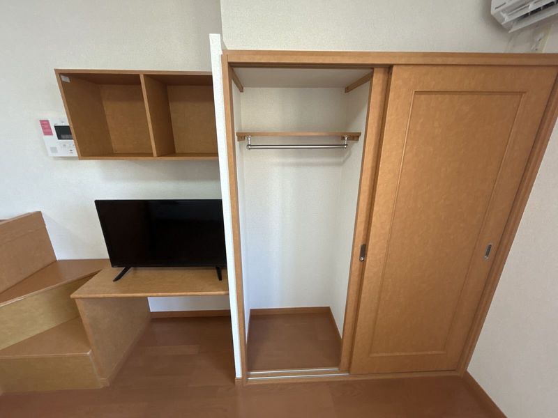 レオパレスＨＹＴ　Ⅵ 収納
