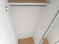 レオパレスせいざん 収納