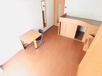 レオパレスプティット　メゾン 居間