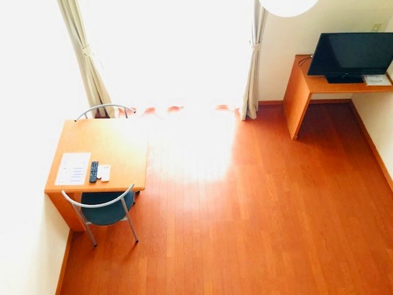 レオパレスシャイン 居間